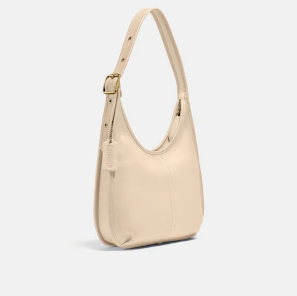 Coach Cream Leather Shoulder Bag